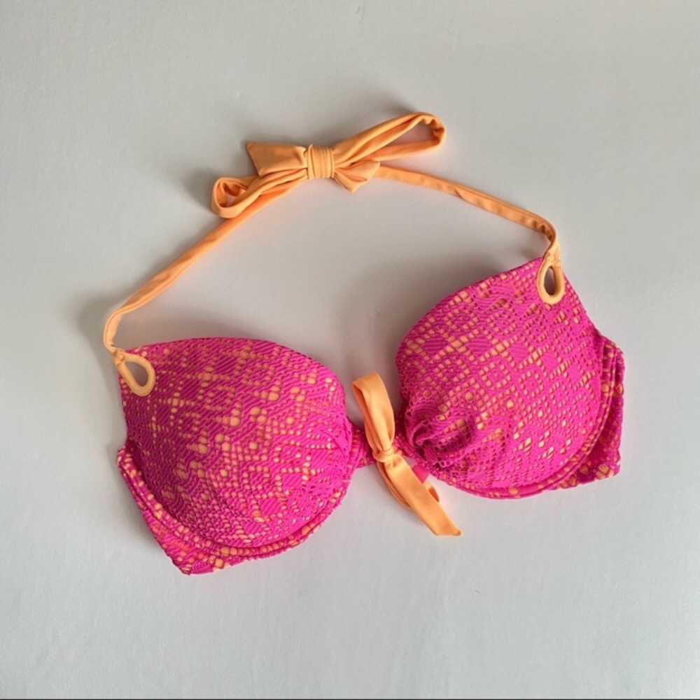 Victoria Secret | Pink Lace Push Up Bikini Top 36D